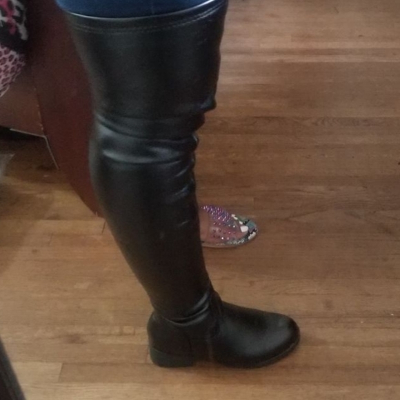 Sold - Picture 4 of 4